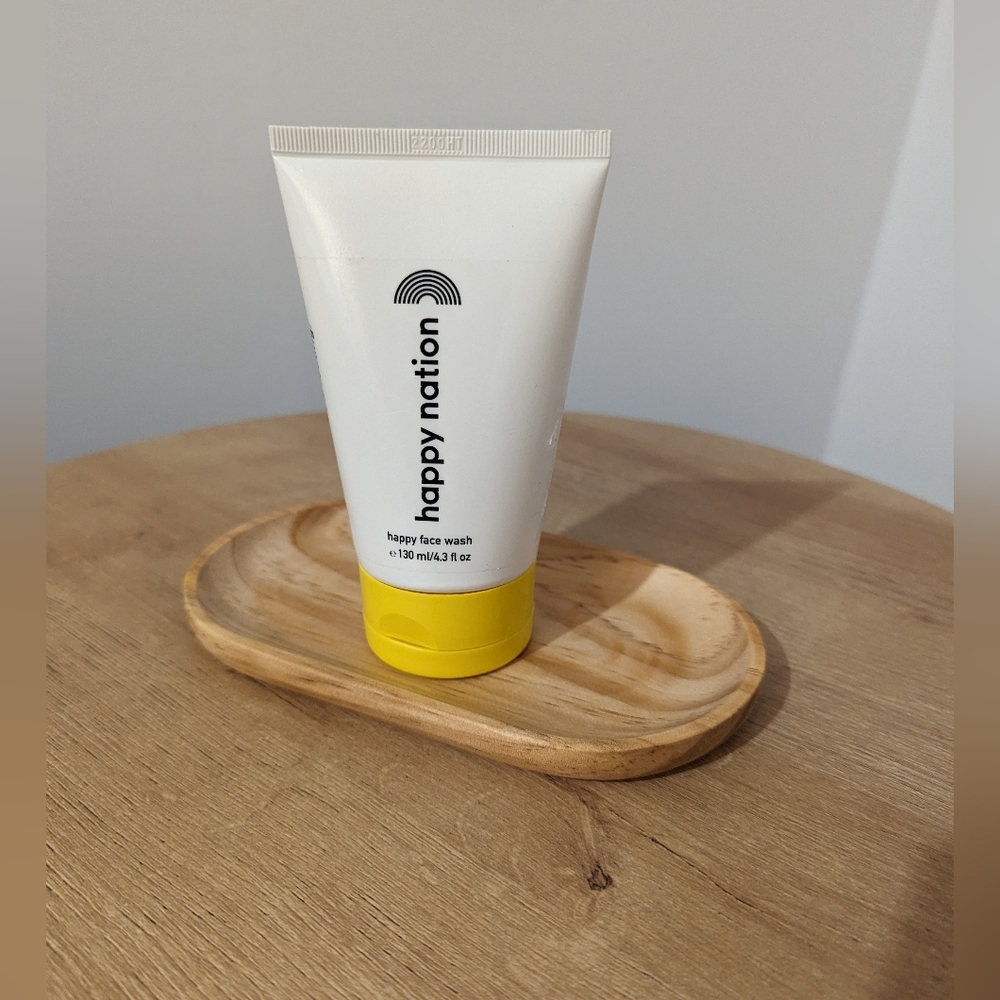 Happy Nation Happy Face Wash